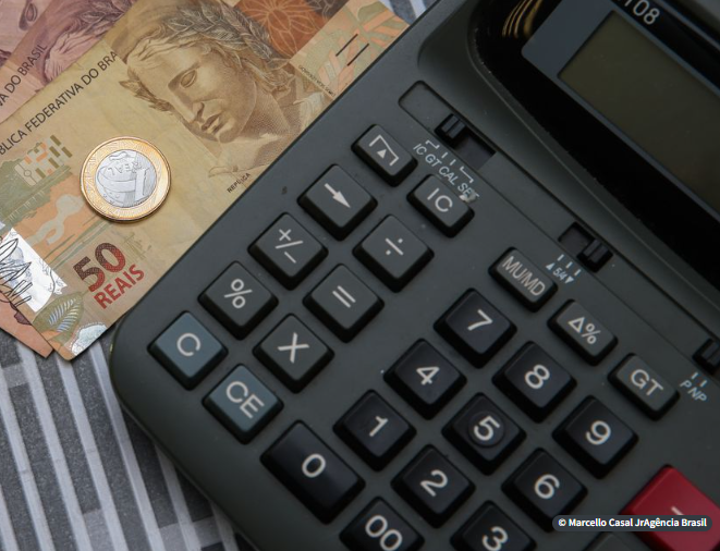 Read more about the article Mercado financeiro reduz projeção de inflação de 7,11% para 7,02%